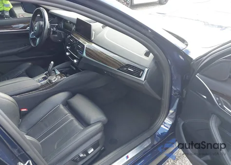 2019 BMW 540I z USA, uszkodzony, nr VIN WBAJE5C5XKWW37033